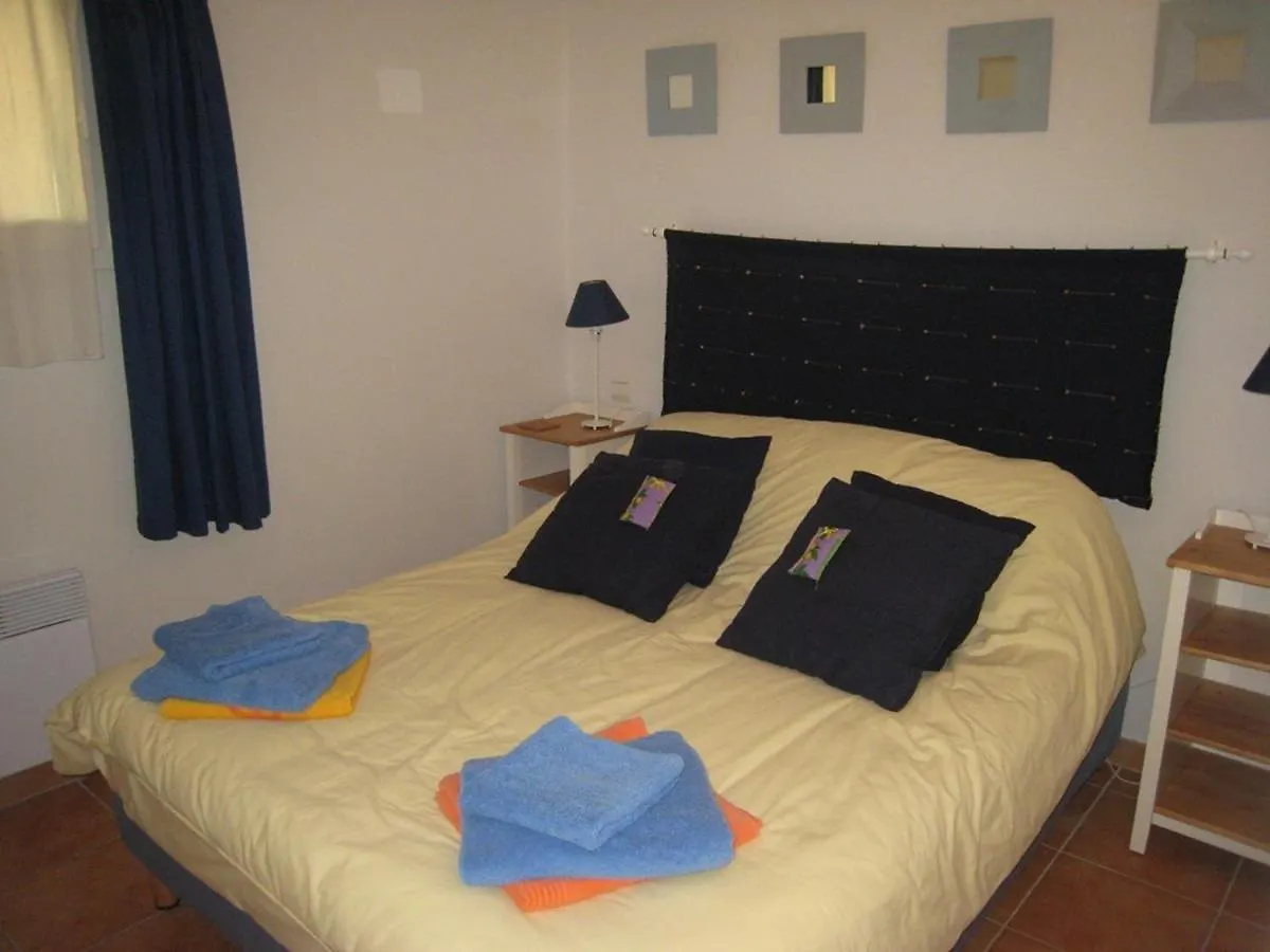 Superbe Appartement T3 Avec Terrasse Et Parking A Cavalaire-Sur-Mer - Fr-1-100-206 0*,  Francie